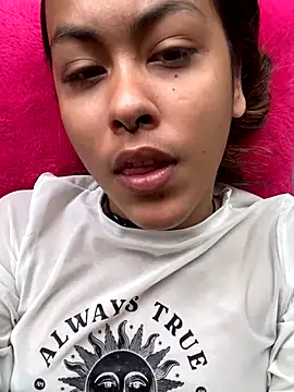 Snapshot of Susy_spark chatting on September 16, 2025, 5:25 pm Susy spark online show from September 16, 2025, 5:25 pm