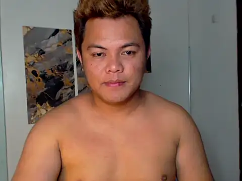 Snapshot of Gayasianzowe chatting on September 22, 2025, 11:01 am Gayasianzowe online show from September 22, 2025, 11:01 am