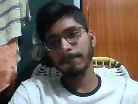 Snapshot of vikranthLong chatting on October 7, 2025, 7:00 pm vikranthLong online show from October 7, 2025, 7:00 pm