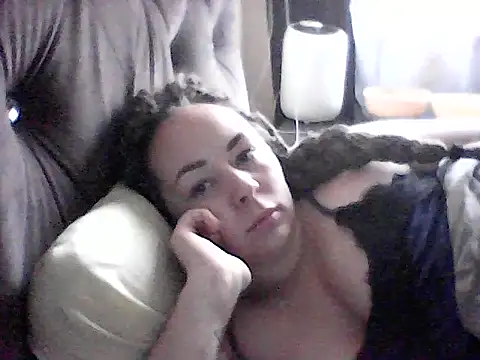 Snapshot of Janelah chatting on November 1, 2025, 5:09 am Janelah online show from November 1, 2025, 5:09 am