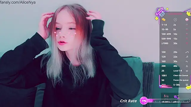 AliceNya cute online show from October 15, 2025, 4:34 am