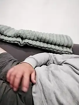 Snapshot of Francy36 chatting on September 15, 2025, 9:59 pm Francy36 online show from September 15, 2025, 9:59 pm