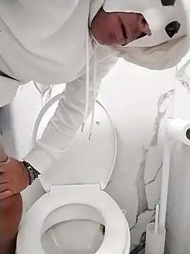 Snapshot of Francy36 chatting on September 17, 2025, 10:22 pm Francy36 online show from September 17, 2025, 10:22 pm