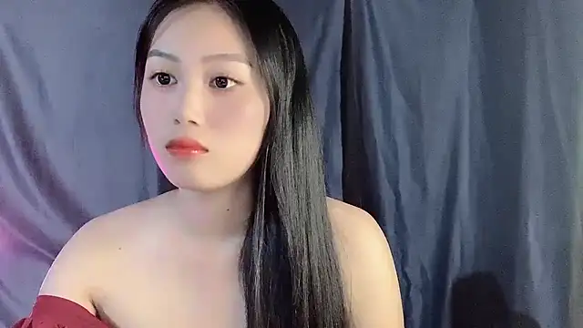 Lyly4757 online show from October 19, 2025, 2:18 pm