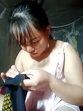 emilyzz online show from November 13, 2025, 3:05 am