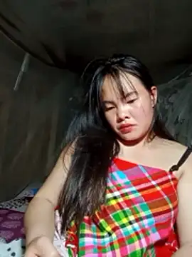 emilyzz online show from February 11, 2026, 3:28 pm