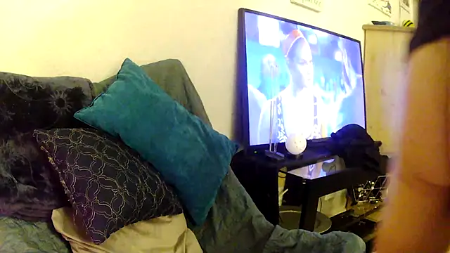 Ariasweetaspie online show from November 21, 2025, 9:30 am