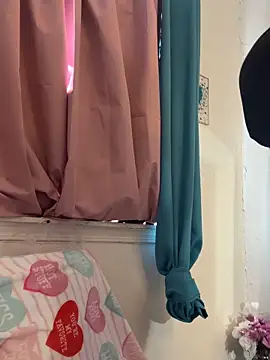 Snapshot of Ariasweetaspie chatting on February 1, 2026, 7:45 pm Ariasweetaspie online show from February 1, 2026, 7:45 pm