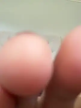 ZoeyJohnson online show from March 18, 2026, 12:03 am