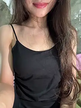Bella sexy98 online show from May 23, 2026, 3:23 am