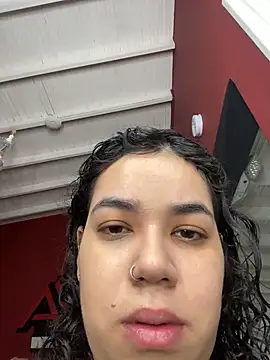 krisstenSantos online show from October 22, 2025, 11:54 am