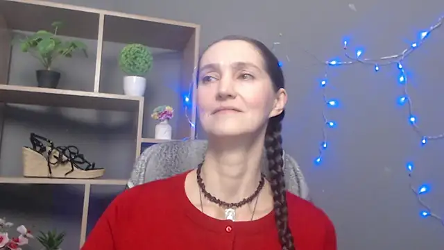 Snapshot of TayaFinch chatting on November 23, 2025, 1:22 pm TayaFinch online show from November 23, 2025, 1:22 pm