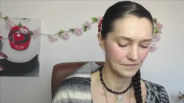 TayaFinch online show from February 9, 2026, 1:59 pm