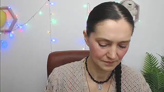 Snapshot of TayaFinch chatting on March 17, 2026, 1:36 pm TayaFinch online show from March 17, 2026, 1:36 pm
