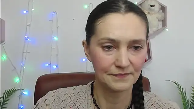 Snapshot of TayaFinch chatting on March 21, 2026, 1:16 pm TayaFinch online show from March 21, 2026, 1:16 pm