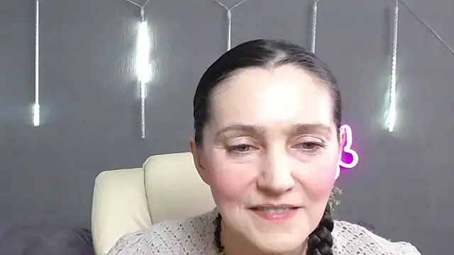 Snapshot of TayaFinch chatting on March 22, 2026, 1:14 pm TayaFinch online show from March 22, 2026, 1:14 pm