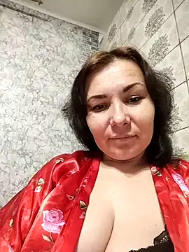 Snapshot of Mia24Blove chatting on October 15, 2025, 6:30 pm Mia24Blove online show from October 15, 2025, 6:30 pm