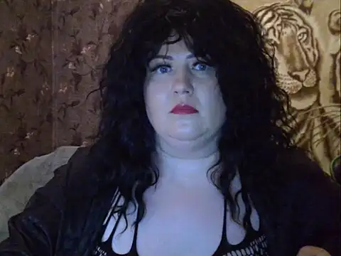 Snapshot of YuliiaSan chatting on December 19, 2025, 4:52 am YuliiaSan online show from December 19, 2025, 4:52 am