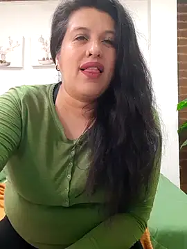 Snapshot of Andrea_secret_ chatting on March 14, 2026, 11:37 am Andrea secret online show from March 14, 2026, 11:37 am