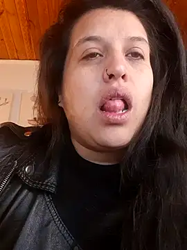 Snapshot of Andrea_secret_ chatting on March 27, 2026, 1:44 pm Andrea secret online show from March 27, 2026, 1:44 pm