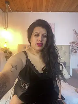 Snapshot of Andrea_secret_ chatting on July 15, 2026, 1:38 pm Andrea secret online show from July 15, 2026, 1:38 pm