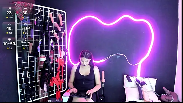 Mistress Megan BDSM online show from October 22, 2025, 7:13 pm