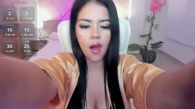 Mila blaze online show from September 23, 2025, 3:20 am