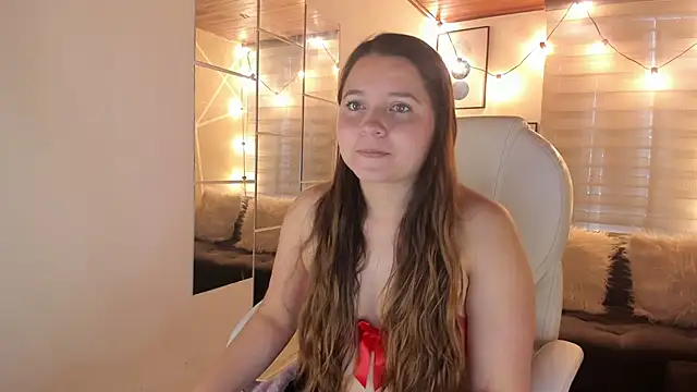 Snapshot of sophiee09_ chatting on October 28, 2025, 2:20 pm sophiee09 online show from October 28, 2025, 2:20 pm