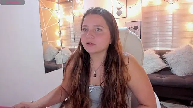 Snapshot of sophiee09_ chatting on November 22, 2025, 2:49 pm sophiee09 online show from November 22, 2025, 2:49 pm