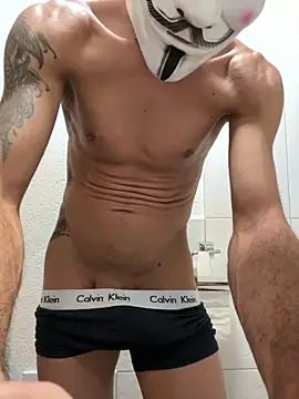 Marcelloxxx88 online show from September 24, 2025, 6:33 pm