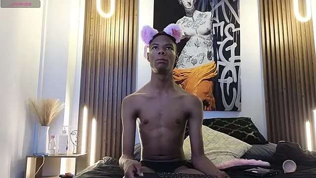 Sebastian Ortizdy online show from September 21, 2025, 8:54 pm