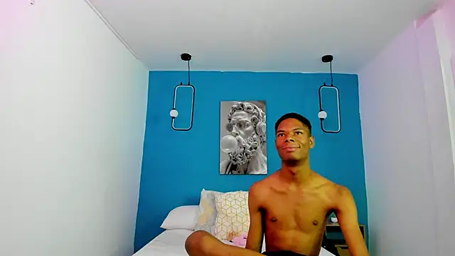 Sebastian Ortizdy online show from September 27, 2025, 4:17 am