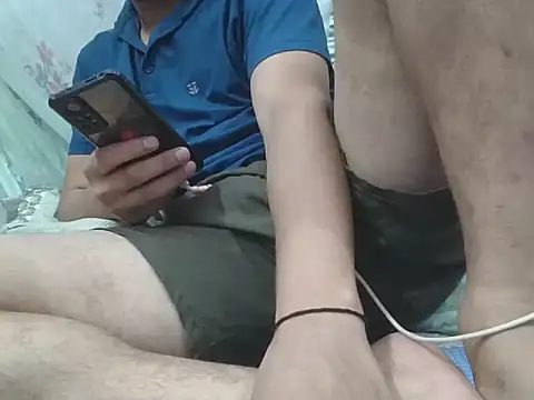 hornyboy4321q online show from December 1, 2025, 3:28 pm