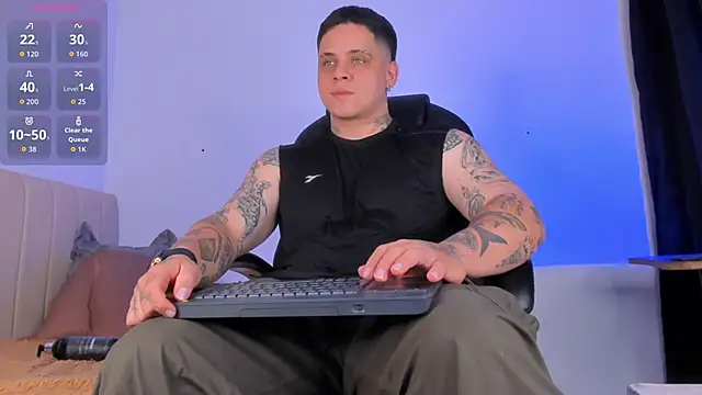 Snapshot of denis_munera chatting on November 1, 2025, 10:17 am denis munera online show from November 1, 2025, 10:17 am