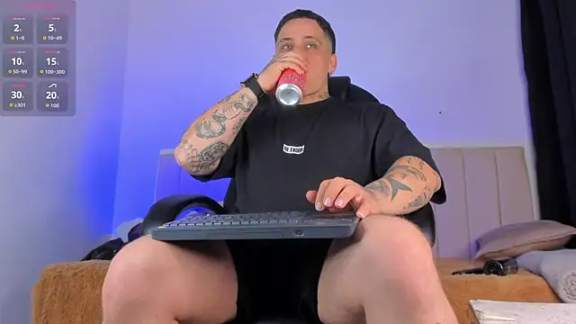 Snapshot of denis_munera chatting on November 15, 2025, 7:27 am denis munera online show from November 15, 2025, 7:27 am