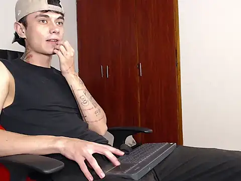 jaico santos online show from October 21, 2025, 11:05 pm