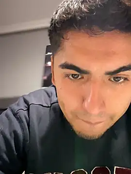 Snapshot of tomy_hot20 chatting on December 20, 2025, 8:49 pm tomy hot20 online show from December 20, 2025, 8:49 pm