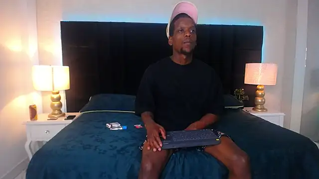 Snapshot of SkylerBigxxx chatting on June 28, 2026, 3:56 am SkylerBigxxx online show from June 28, 2026, 3:56 am