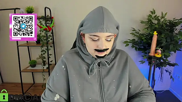 Mia R0ss online show from January 13, 2026, 1:11 am