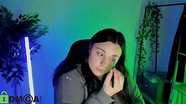 Mia R0ss online show from February 18, 2026, 11:11 pm