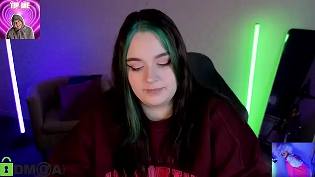 Mia R0ss online show from March 7, 2026, 12:07 am