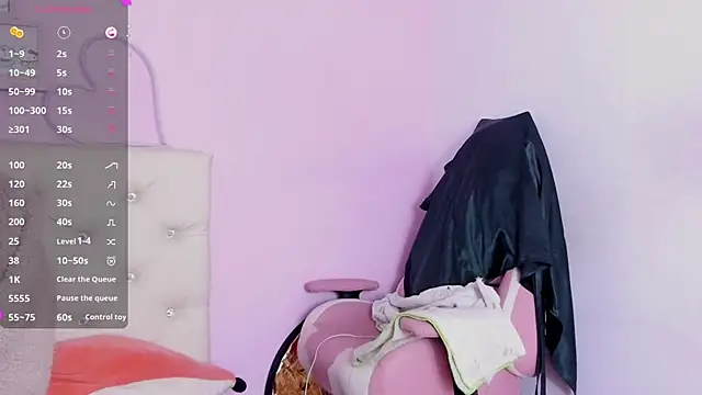 Yuni kim online show from November 15, 2025, 3:08 pm