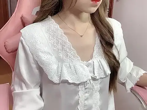  Payna  online show from November 15, 2025, 10:59 pm