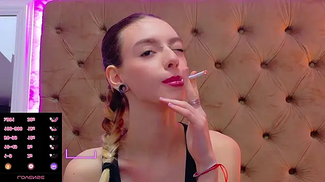 CoraVex online show from March 25, 2026, 5:02 am