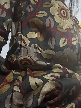 sweetreddy-02 online show from December 5, 2025, 7:50 am