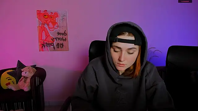 casey meow  online show from January 16, 2026, 9:24 am