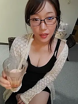 M Kaede online show from October 30, 2025, 7:36 pm