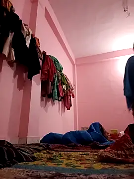 Hott locky online show from November 2, 2025, 10:12 pm