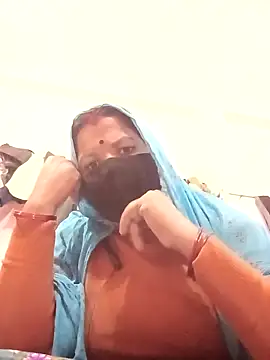 Hott locky online show from November 20, 2025, 3:56 pm