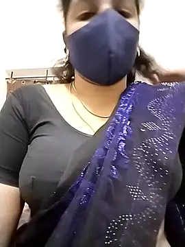 Snapshot of hottamil_honey_couples chatting on September 17, 2025, 7:48 pm hottamil honey couples online show from September 17, 2025, 7:48 pm
